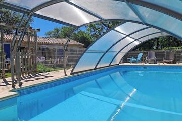 Gîte pour 8 personnes, avec jardin et piscine à Limogne-en-Quercy