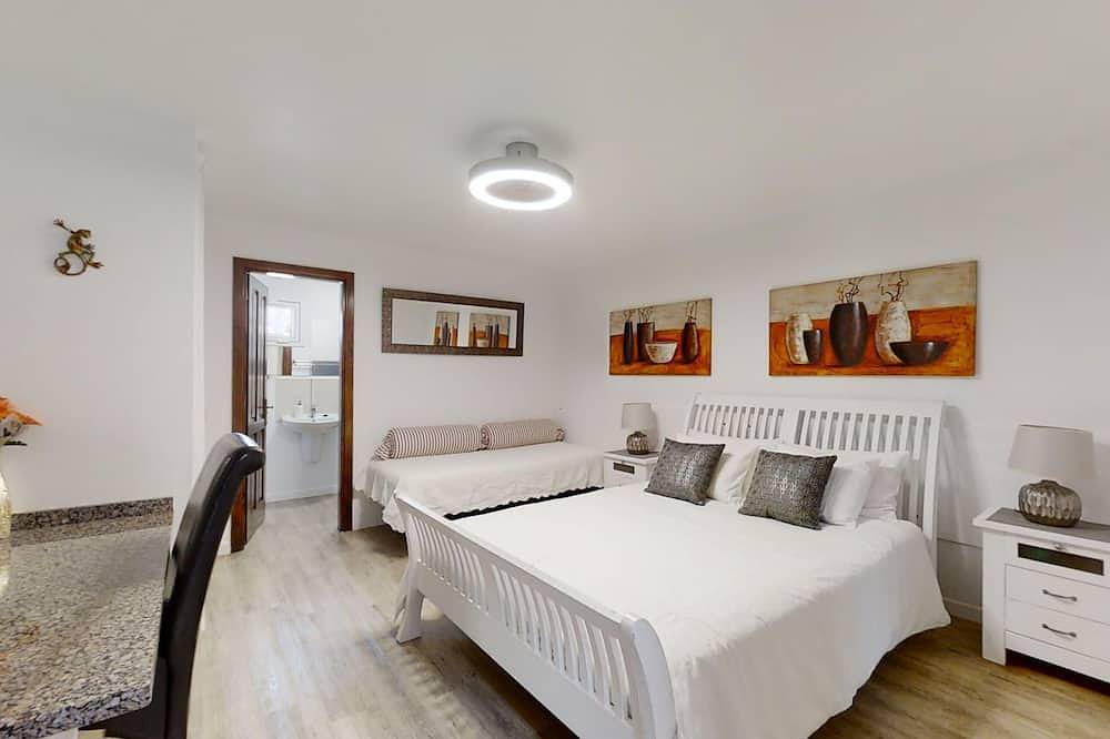 Paraiso | 10 bedroom luxury villa perfect for family and friends gatherings in Mácher, Tías