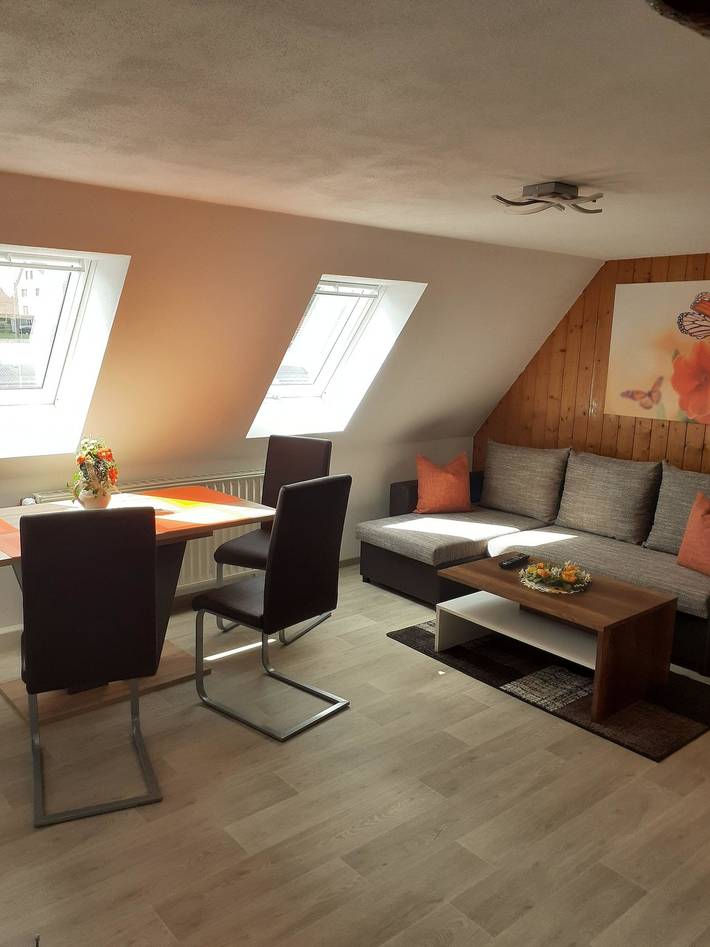 Apartamento vacacional entero, Apartamento de vacaciones para 4 personas con jardín in Kirnitzschtal, Sebnitz