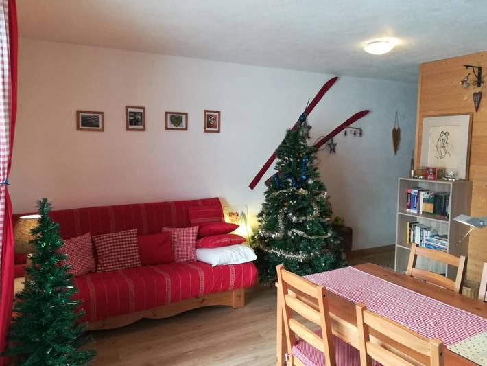 Gîte pour 4 personnes, avec vue et jardin à Vionnaz - 2
