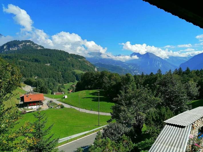 Ferienwohnung für 4 Personen, mit Balkon und Sauna sowie Ausblick in Meiringen - 2
