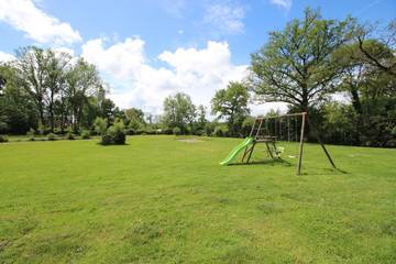 Gîte pour 12 Personnes dans Saint-Léger-Magnazeix, Région de Bellac, Photo 2