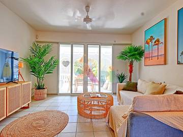 Gîte pour 4 personnes, avec piscine dans Saint Martin