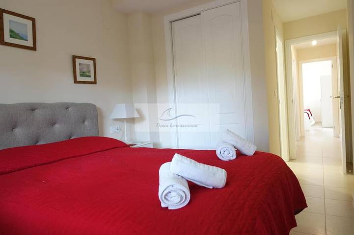 Appartement entier, Appartement à 50m de la plage avec piscine commune à Denia in El Palmar, Costa Blanca