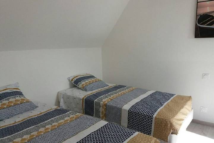 Location de vacances pour 7 personnes, avec jardin à Sibiril - 2