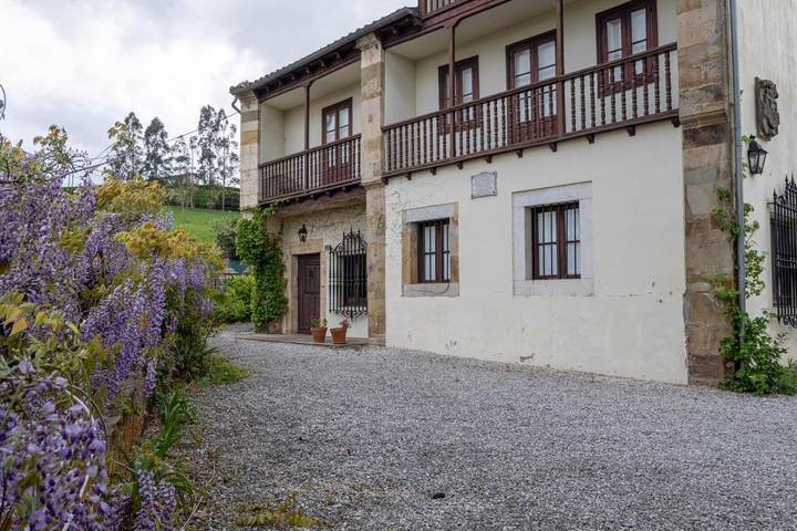 Casa de vacaciones para 21 personas, con jardín y vistas - 1