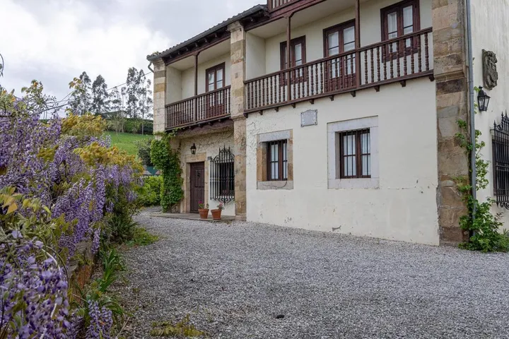 Casa de vacaciones para 21 personas, con vistas y jardín - 1