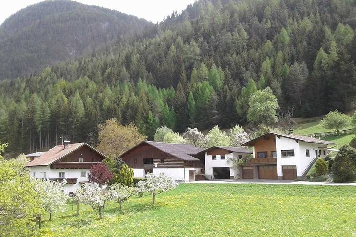 Ferienwohnung für 14 Personen, mit Garten und Balkon in Imsterberg