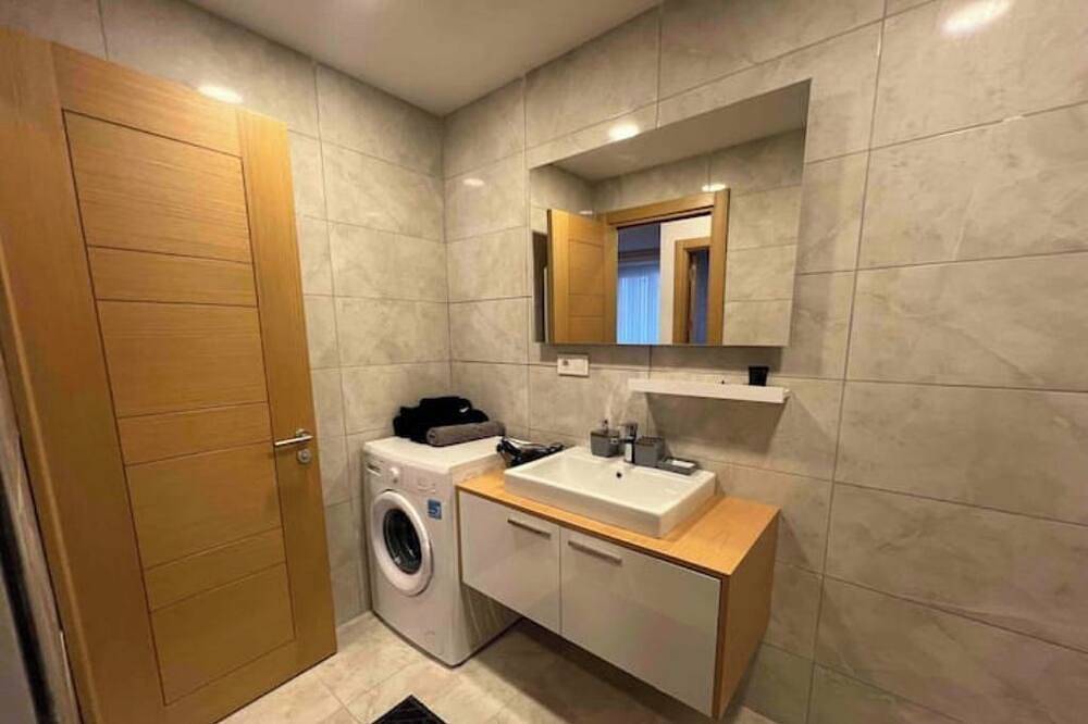 Crown Château/Spacius House/Free Parking Garage in Istanbul, Marmararegion