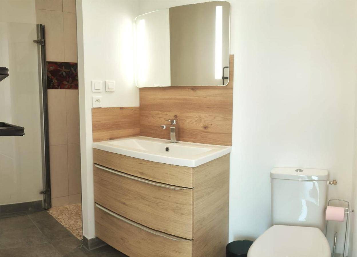 Appartement entier, Les Pins du lac in Clermont-l'Hérault, Côte méditerranéenne (France)