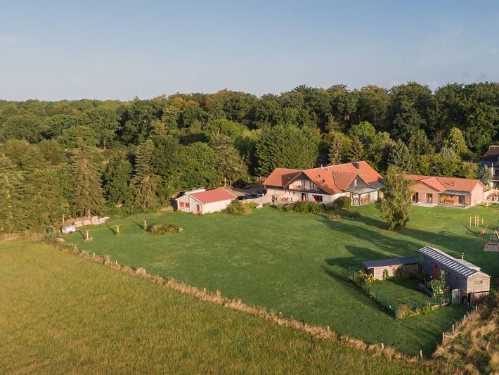 Luxus-Ferienhaus für 13 Personen, mit Whirlpool und Terrasse sowie Sauna