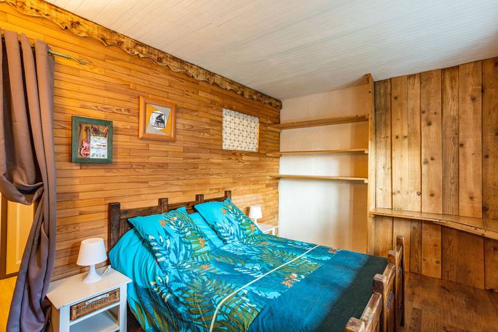 Entire apartment, Aux Bois d'Hermy in Marnaz, Bonneville region
