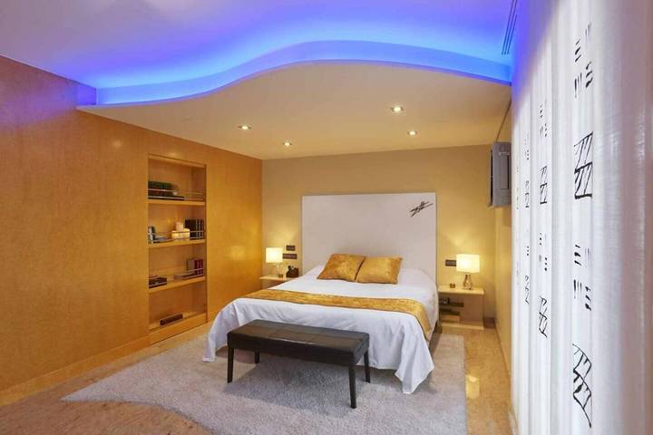 Chalet para 10 personas, con Balcón y Terraza además de Jacuzzi y Jardín en Provincia de Lleida - 2