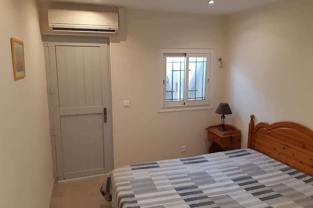 La Escala: house / villa - 5 rooms - 8/10 persons in l'Escala, Upper Empordà