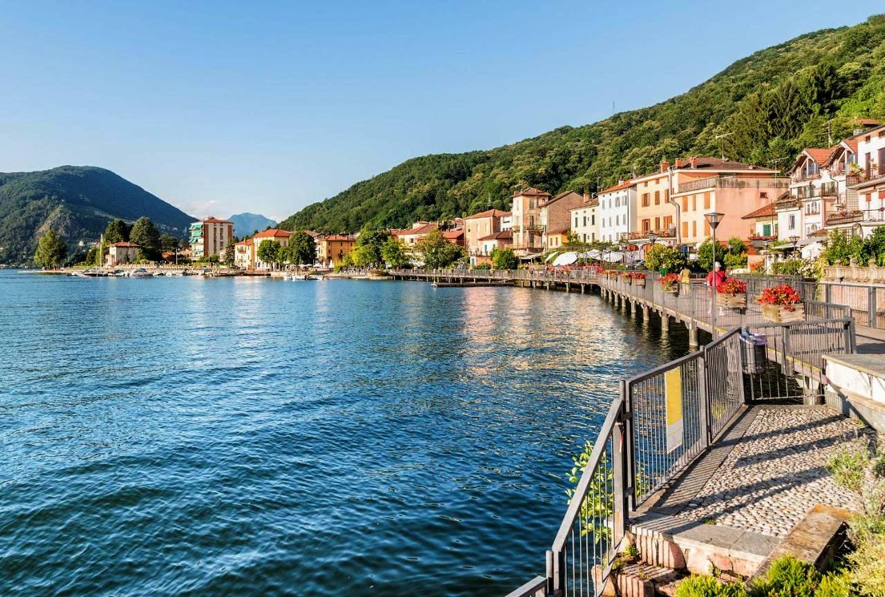 Villa Rina Deluxe and Cottage in Porto Ceresio, Luganer See (Lombardei)