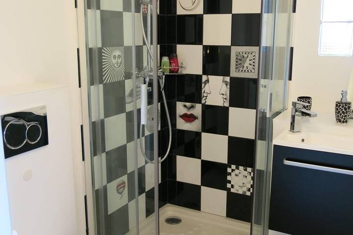 Gîte pour 2 personnes, avec balcon dans Plage de la Salis - 2