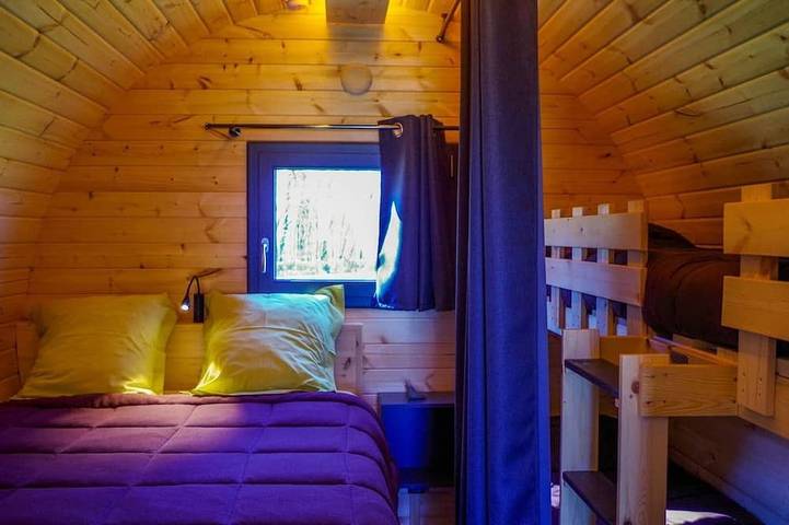 Gîte pour 4 personnes, avec jardin à Lugny - 2