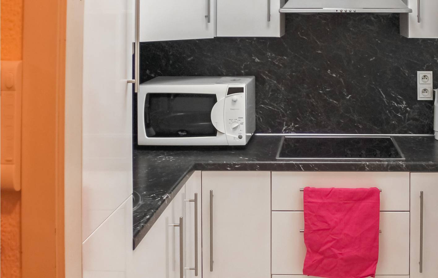 Ganze Ferienwohnung, Ferienwohnung für 5 Personen mit Terrasse in Oostende stadt, Oostende