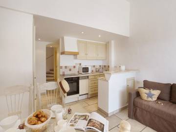 Maison De Vacances pour 4 Personnes dans Gordes, Parc naturel régional du Luberon, Photo 3