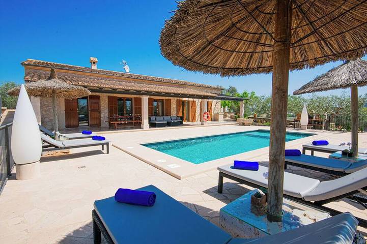 Villa pour 7 personnes, avec terrasse - 1