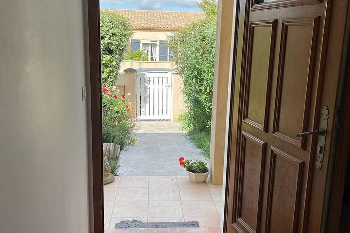 Location de vacances pour 2 personnes, avec Jardin à Leuc