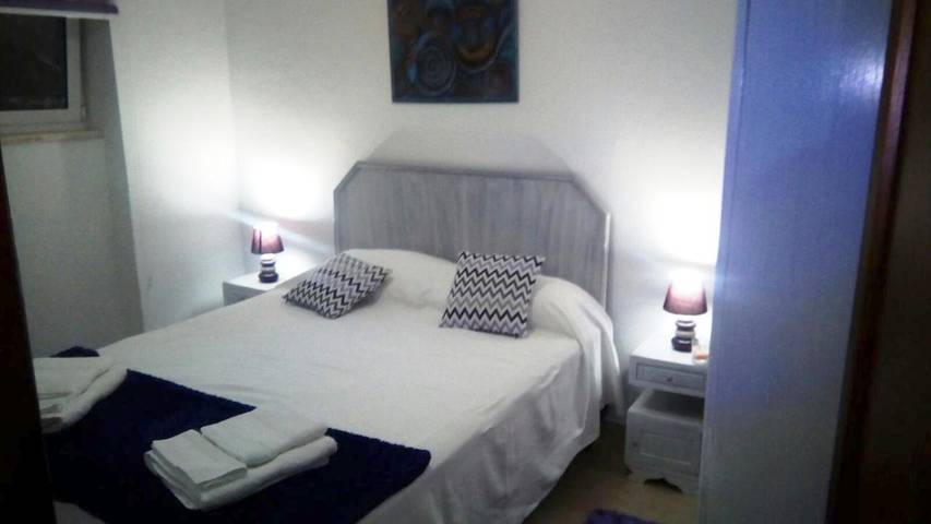 Location de vacances pour 8 personnes, avec Terrasse ainsi que Jardin et Vue à Estoril - 4
