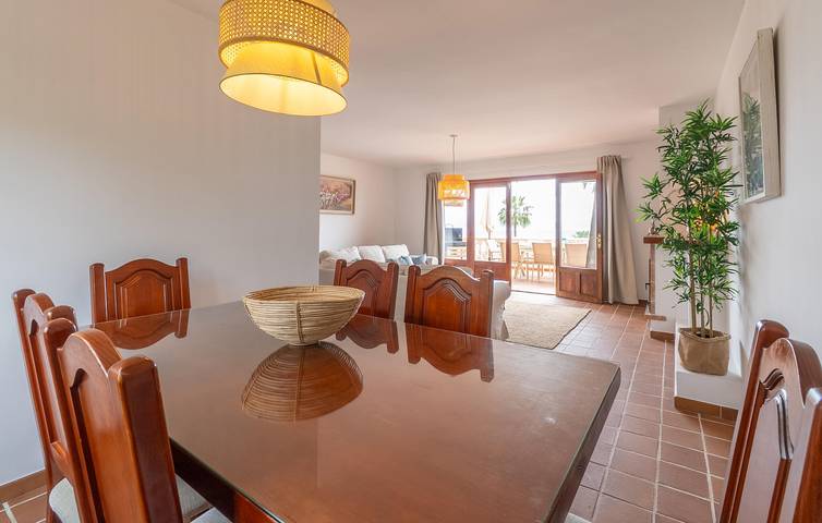 Retiro junto al mar con terraza, piscina y barbacoa | Cerca de la playa in Alcanada, Alcúdia