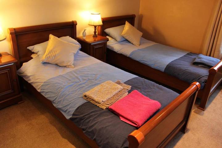 Chambre d’hôte pour 2 personnes, avec jardin ainsi que vue et piscine, adapté aux familles dans l' Eure - 3