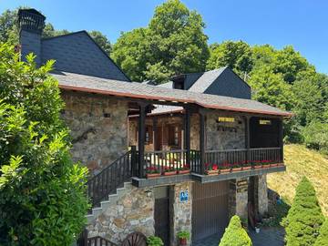 Casa rural para 2 personas, con balcón en Lago de Sanabria