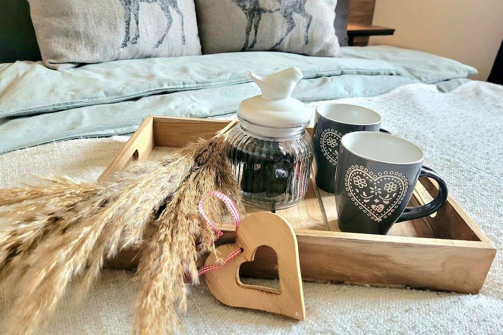 Ganze Wohnung, Ruhige und moderne Ferienwohnung in ruhiger Lage am Rande der Alpen in Hausham, Bayerische Alpen