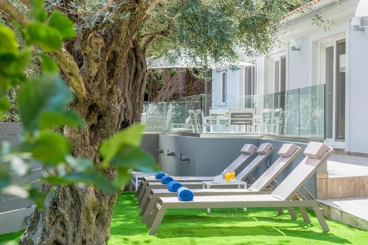 Location de vacances pour 6 personnes, avec vue et jardin, adapté aux familles dans Paleokastritsa - 2