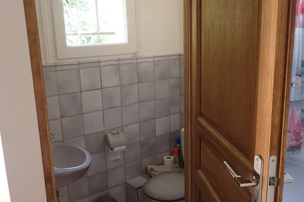 Beau 2 pièces dans Villa de charme in Cagnes-sur-Mer, Côte méditerranéenne (France)
