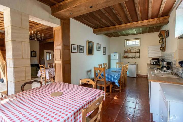 Location de vacances pour 8 personnes, avec jardin et terrasse à Saint-Martin-des-Entrées - 3