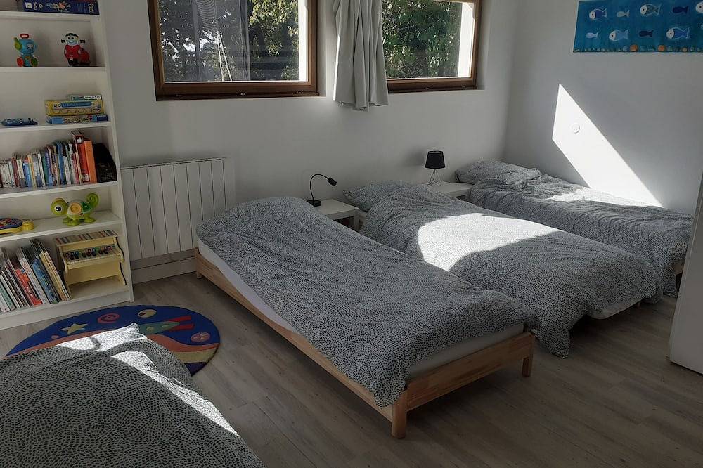 Quiet house near the sea 8 adults + 2 children + 1 sofa bed in Baden, Côte des Mégalithes