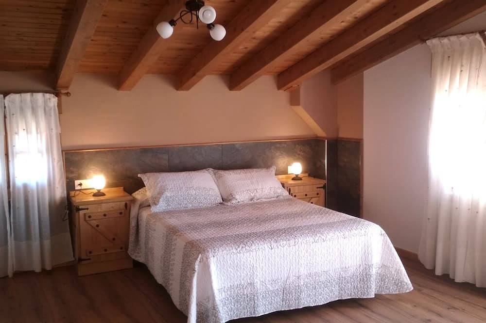 Casa Rural El Farolillo de Piedra in Montejo de Tiermes, Soria Provinz