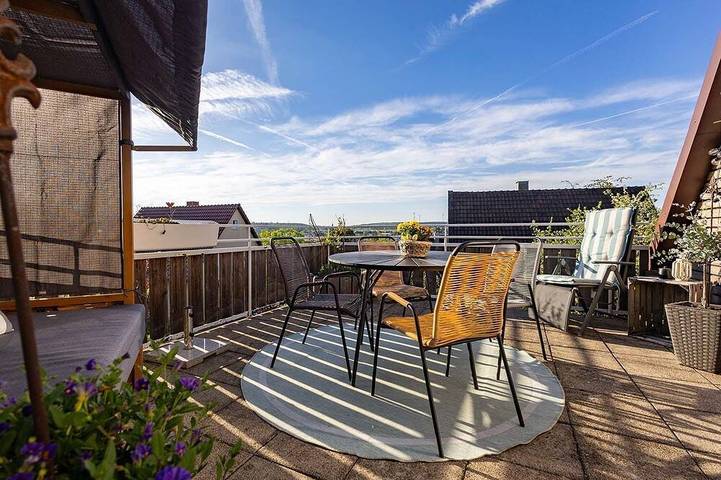 Ferienwohnung für 3 Personen, mit Garten und Balkon in Buchen