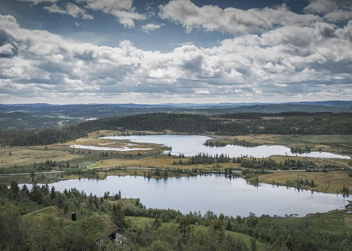Holzhütte mit Panoramablick auf Spåtind in Etnedal