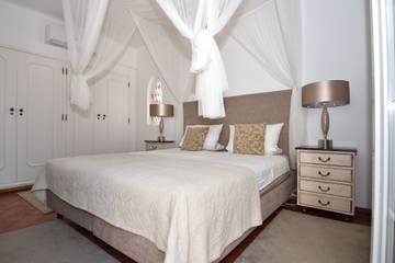 Villa pour 4 Personnes dans Albufeira, District de Faro, Photo 3