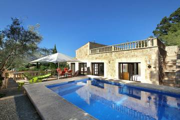 Finca in Pollença, Serra de Tramuntana für 8 
