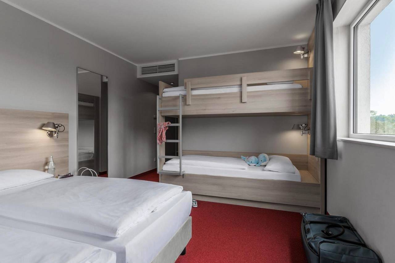 Serways Hotel Spessart in Weibersbrunn, Mainviereck