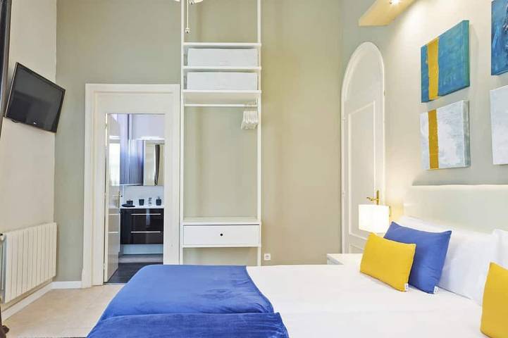 Villa für 18 Personen, mit Whirlpool und Garten, mit Haustier in Barcelona - 3