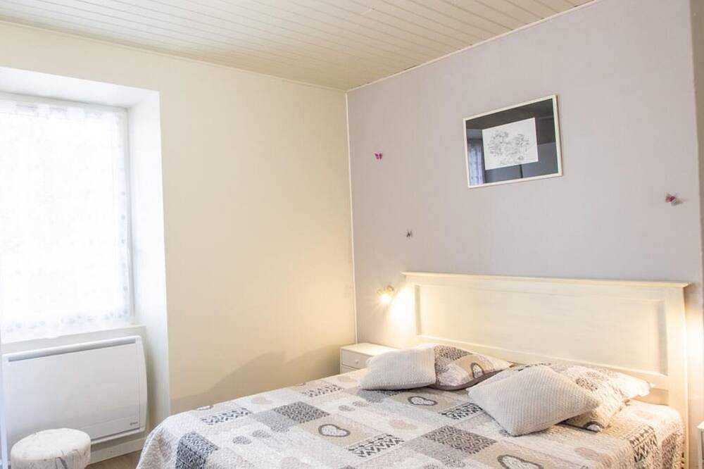 Maison périgourdine avec piscine chauffée et Wifi in Les Coteaux Périgourdins, Périgord Noir