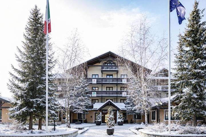 Hotel para 5 personas, con jardín además de sauna y piscina - 1