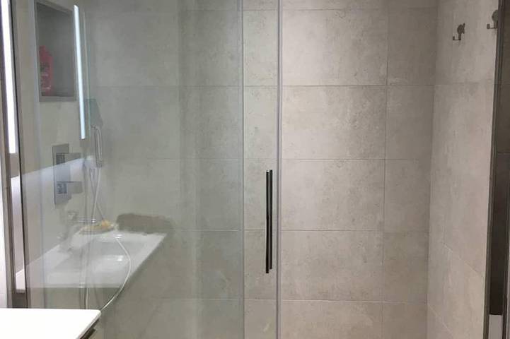 Gîte pour 4 personnes, avec terrasse et piscine dans Port de Bormes les Mimosas - 3