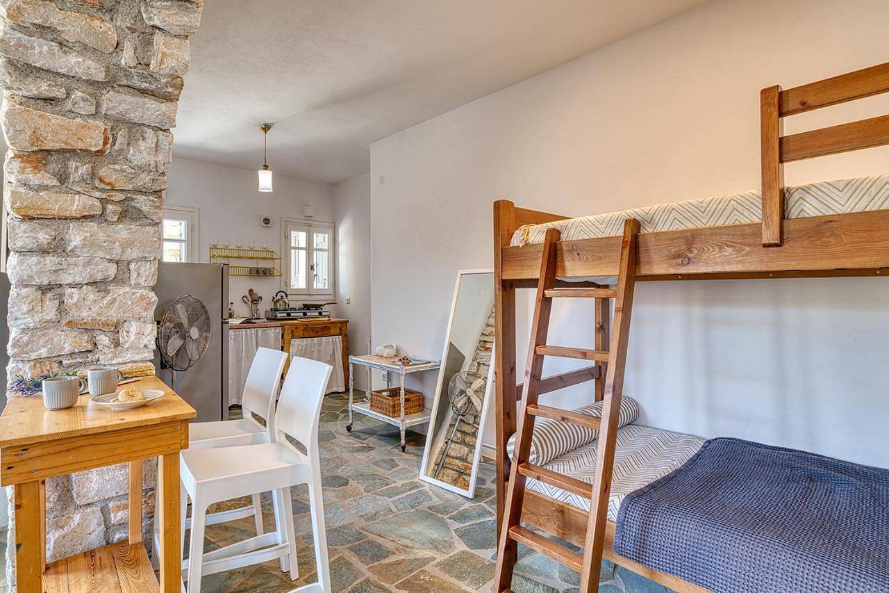 Family Studio in Paros