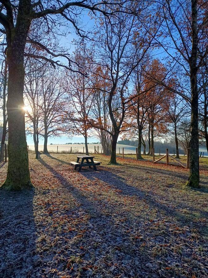 Location de vacances pour 6 personnes, avec jardin ainsi que terrasse et vue dans Wibrin