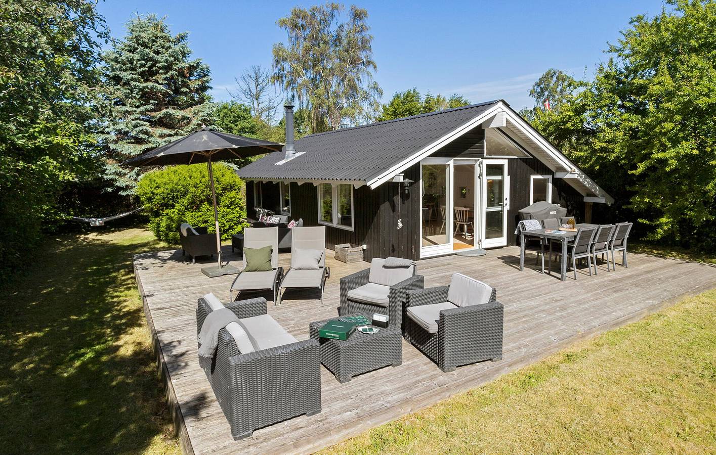 Feriehus for 6 personer med terrasse in Saksild Strand, Rude Strand