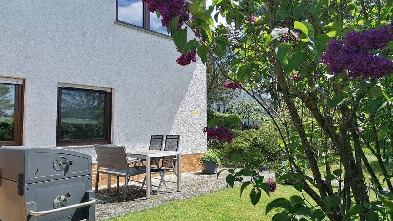 Ganze Ferienwohnung, Ferienwohnung für 2 Personen (52 m²) in Wierschem in Burg Eltz, Wierschem