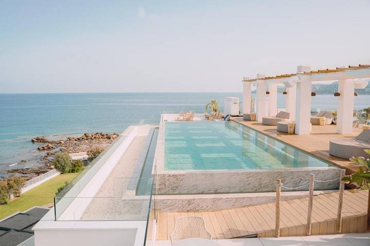 Appartement voor 4 personen, with uitzicht and tuin as well as zwembad op Ibiza