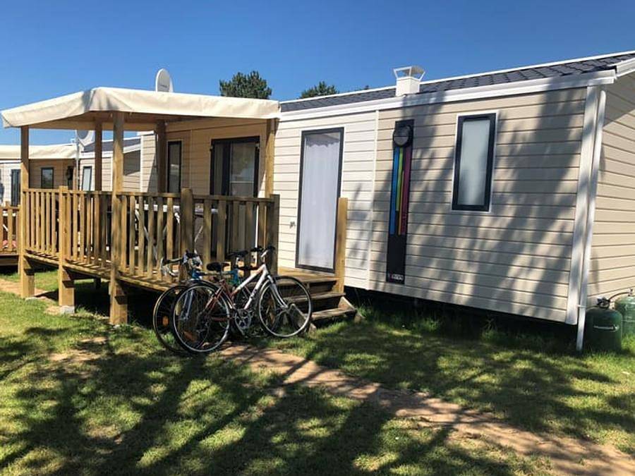 Camping Paradis Mer d'Iroise - Mobilhome 6 personnes - Santa Fe - Tv in Plomodiern, Région de Châteaulin